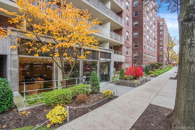 110-50 71st Road 1F, Forest Hills, NY 11375