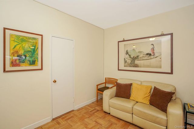 110-50 71st Road 1F, Forest Hills, NY 11375