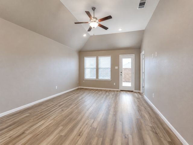 14020 Danesdale Drive, Pilot Point, TX 76258