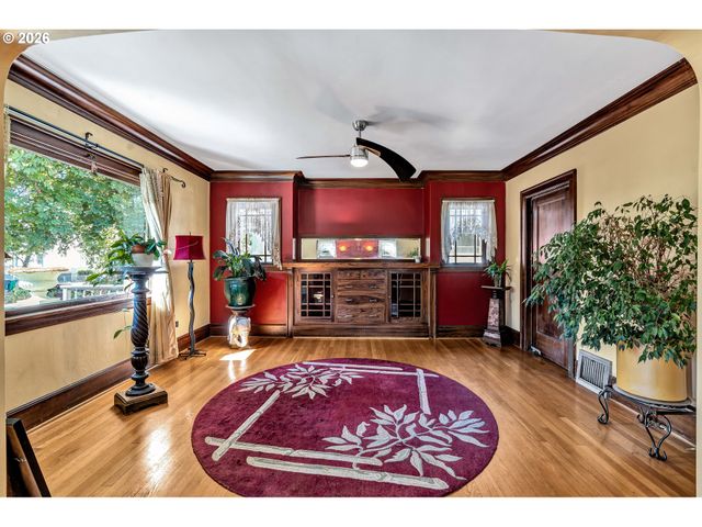 5806 Ne GARFIELD Ave, Portland, OR 97211