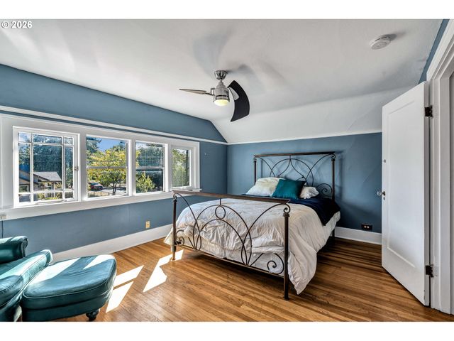5806 Ne GARFIELD Ave, Portland, OR 97211