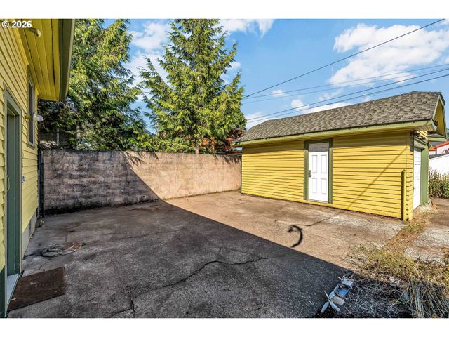 5806 Ne GARFIELD Ave, Portland, OR 97211