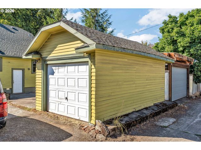 5806 Ne GARFIELD Ave, Portland, OR 97211