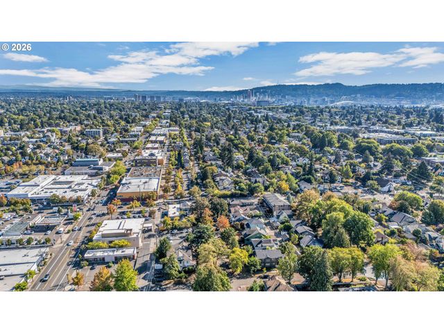 5806 Ne GARFIELD Ave, Portland, OR 97211