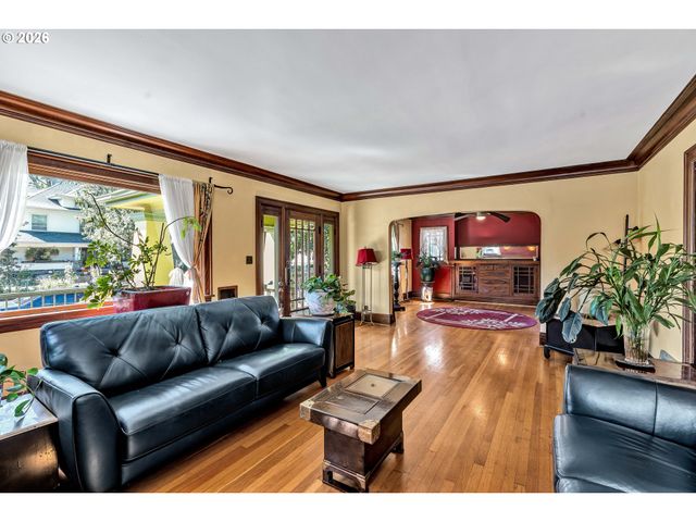 5806 Ne GARFIELD Ave, Portland, OR 97211