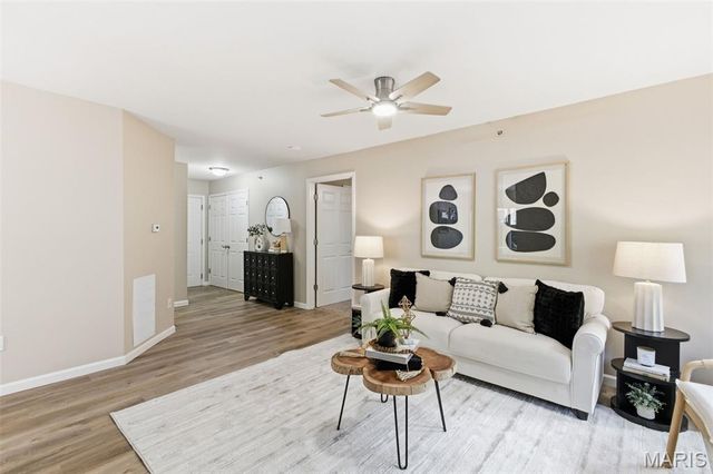 430 Benton Drive A, St Peters, MO 63376