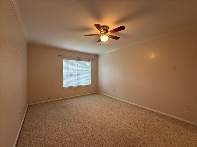 2250 Bering Drive 66, Houston, TX 77057