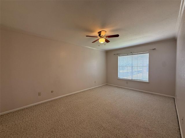 2250 Bering Drive 66, Houston, TX 77057