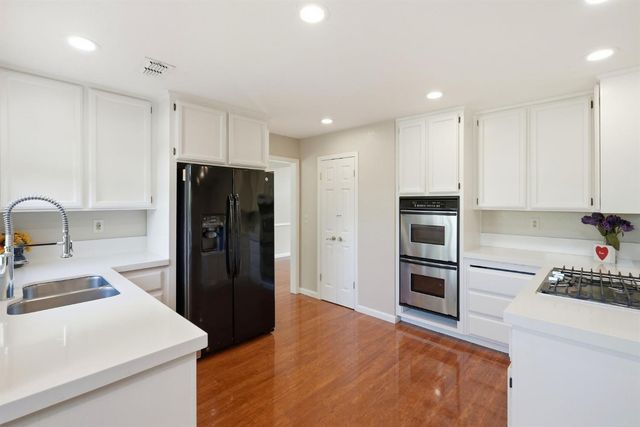 3014 Nancy Ln, West Sacramento, CA 95691