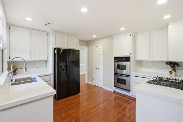 3014 Nancy Ln, West Sacramento, CA 95691