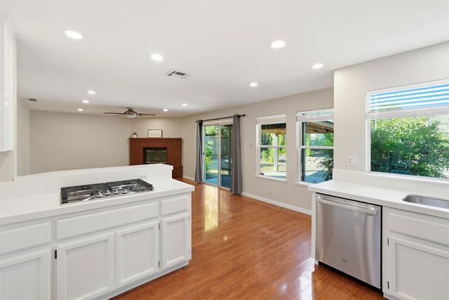 3014 Nancy Ln, West Sacramento, CA 95691