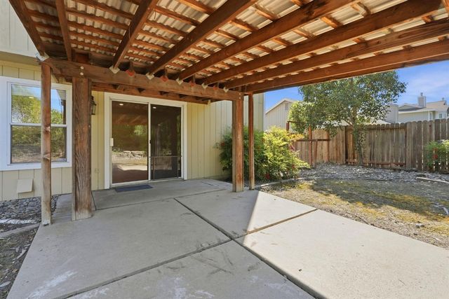 3014 Nancy Ln, West Sacramento, CA 95691