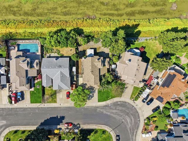 3014 Nancy Ln, West Sacramento, CA 95691