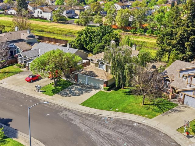 3014 Nancy Ln, West Sacramento, CA 95691