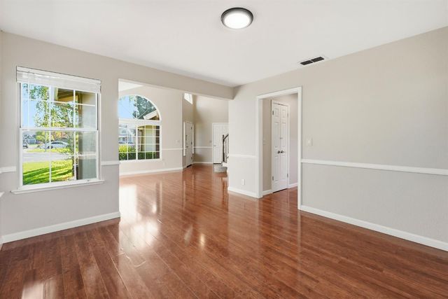 3014 Nancy Ln, West Sacramento, CA 95691