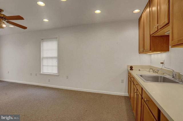 468 W WALTER AVE, Greencastle, PA 17225