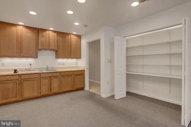 468 W WALTER AVE, Greencastle, PA 17225