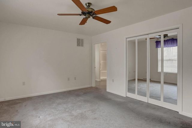 468 W WALTER AVE, Greencastle, PA 17225