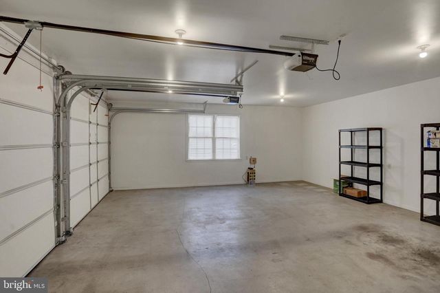 468 W WALTER AVE, Greencastle, PA 17225