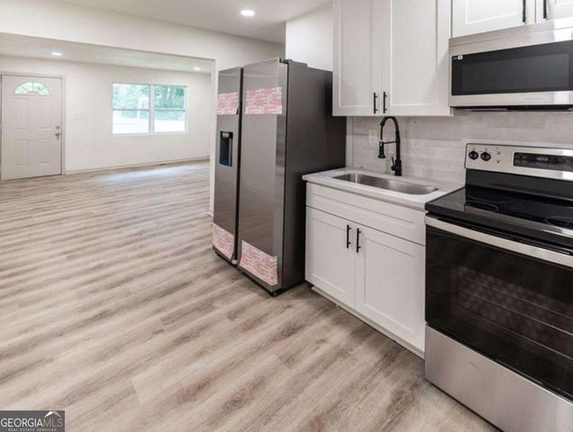 4361 Hendrix Drive 2, Forest Park, GA 30297