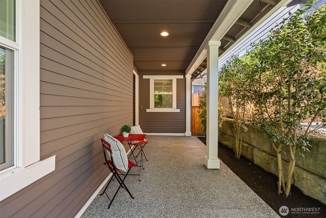 2417 NE Redford Street, Poulsbo, WA 98370