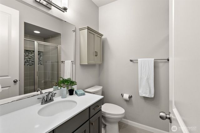 2417 NE Redford Street, Poulsbo, WA 98370
