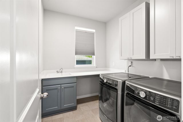 2417 NE Redford Street, Poulsbo, WA 98370