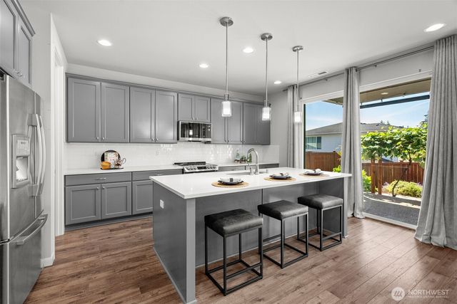 2417 NE Redford Street, Poulsbo, WA 98370