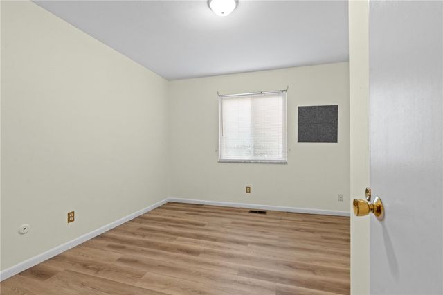 330 Winding Ridge Drive, Harrison Twp, OH 45415