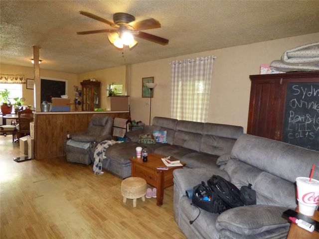 511 W Pecan Street, Aubrey, TX 76227