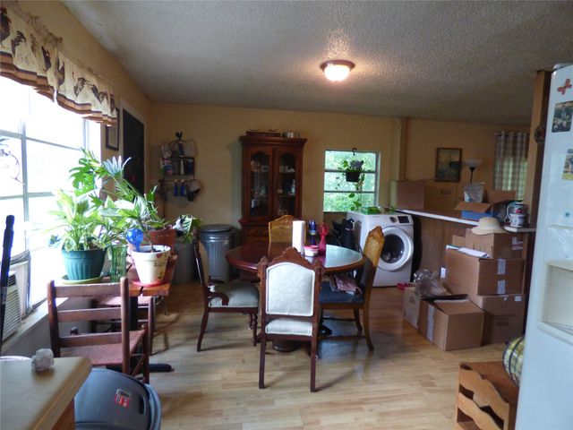 511 W Pecan Street, Aubrey, TX 76227