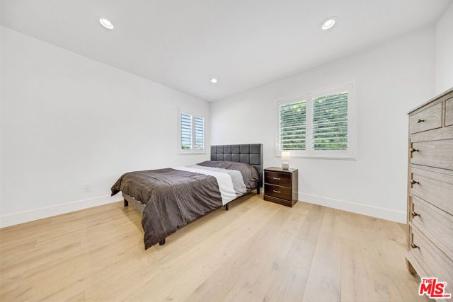 11115 Greenlawn Avenue, Culver City, CA 90230