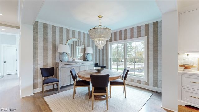 601 Trentstone Circle, Aurora, OH 44202