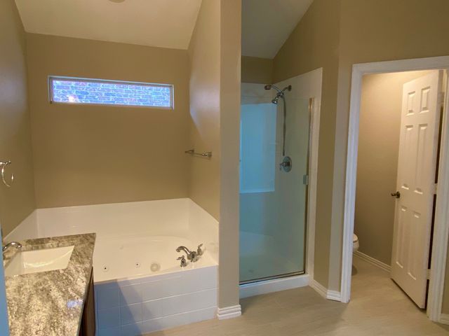 1813 Glen Aerie Lane, Corinth, TX 76210