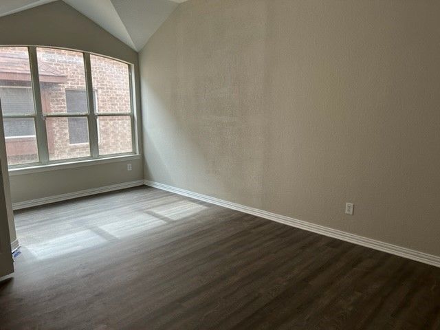 1813 Glen Aerie Lane, Corinth, TX 76210