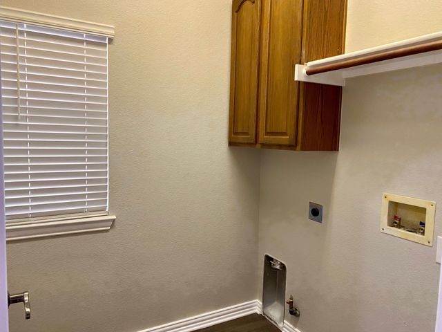 1813 Glen Aerie Lane, Corinth, TX 76210