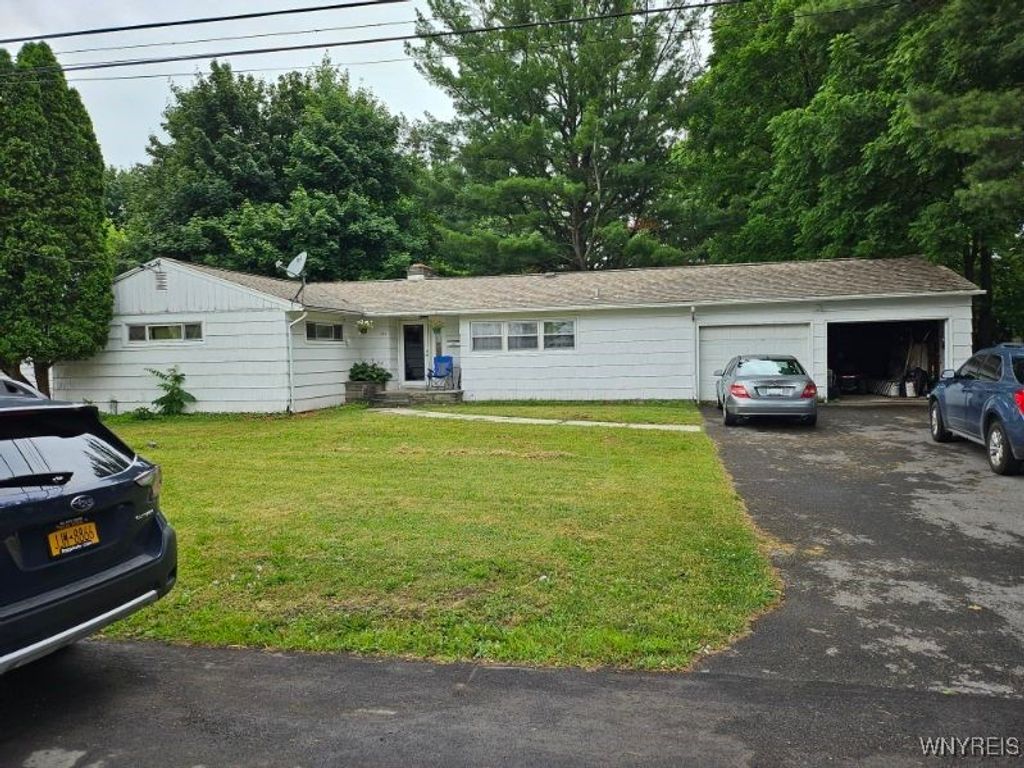 120 Camp Avenue, Syracuse, NY 13207