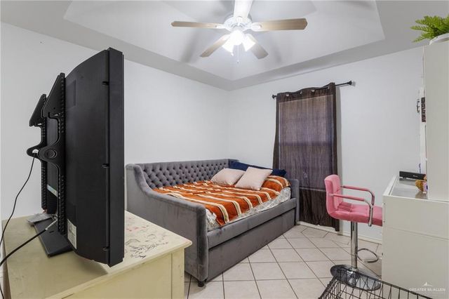 1107 Stonehaven Boulevard, Edinburg, TX 78539