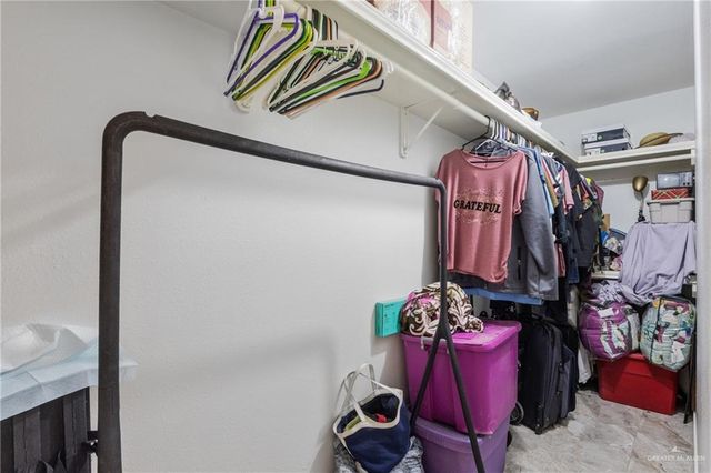 1107 Stonehaven Boulevard, Edinburg, TX 78539