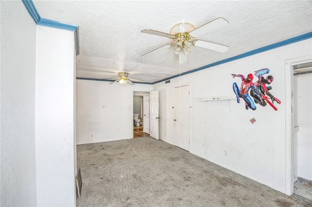 4001 Cork Dr, Corpus Christi, TX 78413