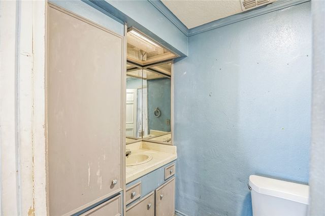 4001 Cork Dr, Corpus Christi, TX 78413