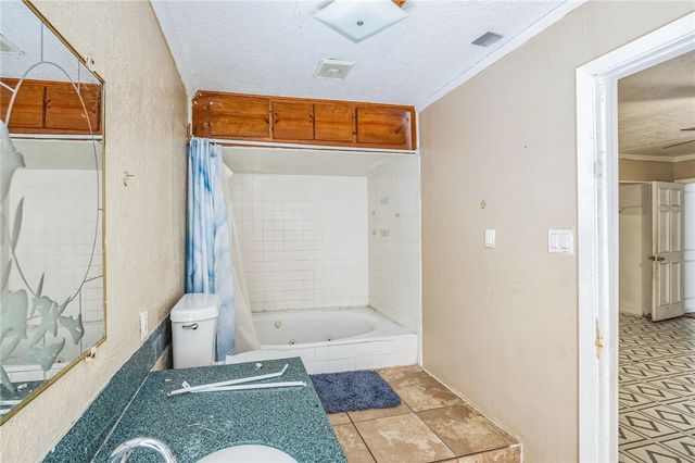 4001 Cork Dr, Corpus Christi, TX 78413