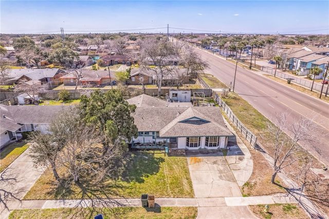 4001 Cork Dr, Corpus Christi, TX 78413