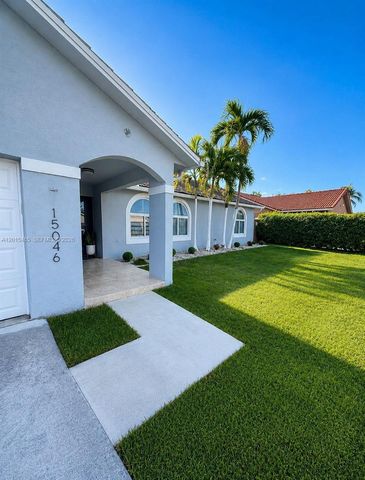 15046 SW 148th Place, Miami, FL 33196