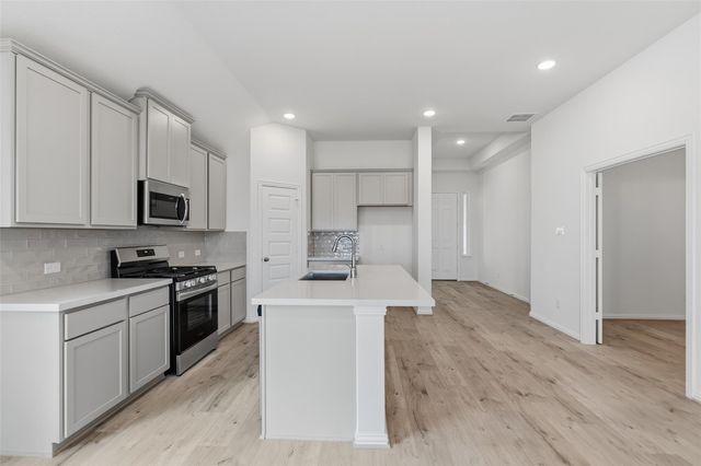 3807 Stars Way, League City, TX 77573