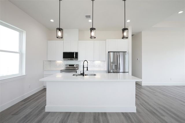 22803 Miramar Drive, Galveston, TX 77554