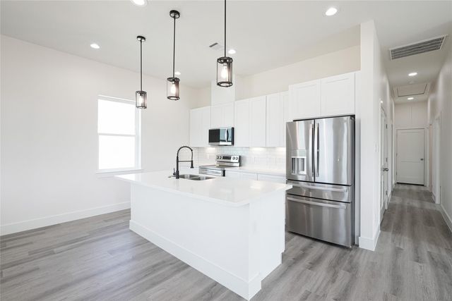 22803 Miramar Drive, Galveston, TX 77554