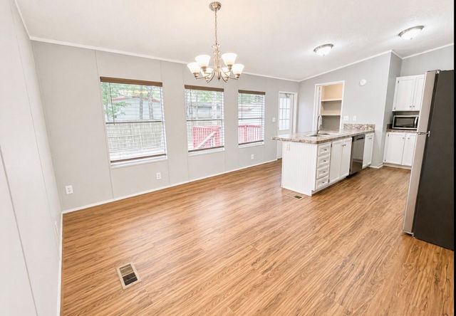 33114 Mckinley Circle, Magnolia, TX 77354