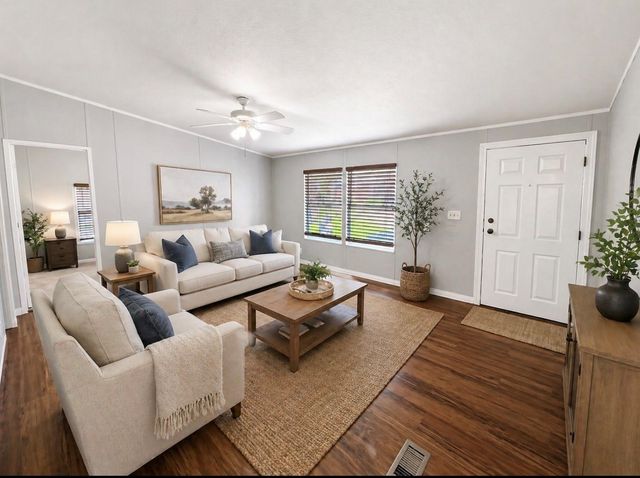 33114 Mckinley Circle, Magnolia, TX 77354