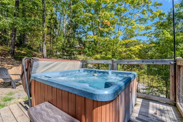 3956 Millers Ridge Way, Sevierville, TN 37862